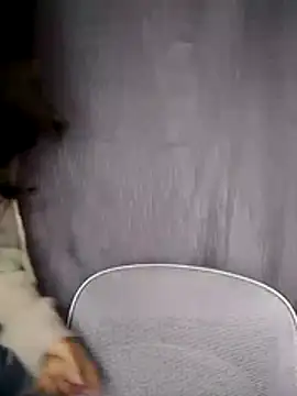 Snapshot of Monkey-0d chatting on 11-27-25, 01:40 Monkey-0d online show from 11-27-25, 01:40