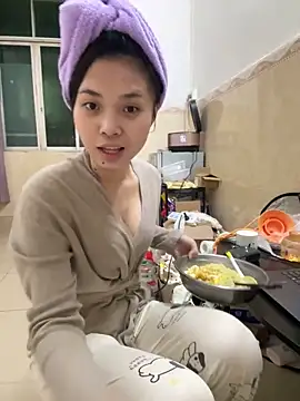 aaaaawhate online show from 01-06-26, 11:14