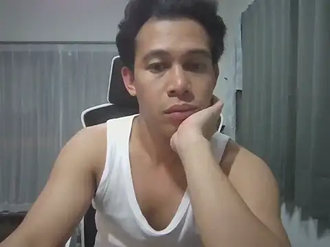 Snapshot of SobaKurd chatting on 11-11-25, 02:17 SobaKurd online show from 11-11-25, 02:17