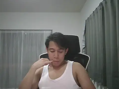 Snapshot of SobaKurd chatting on 11-14-25, 10:36 SobaKurd online show from 11-14-25, 10:36