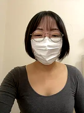 Yurika oO online show from 11-23-25, 02:22