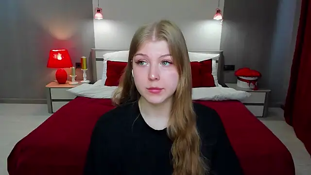 Stella Light online show from 04-21-26, 04:30