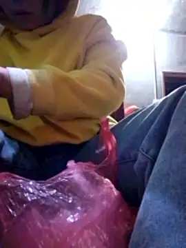 Snapshot of natri-sex chatting on 11-28-25, 12:19 natri-sex online show from 11-28-25, 12:19