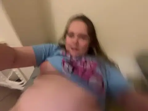 Scarletcum22 online show from 02-05-26, 08:46