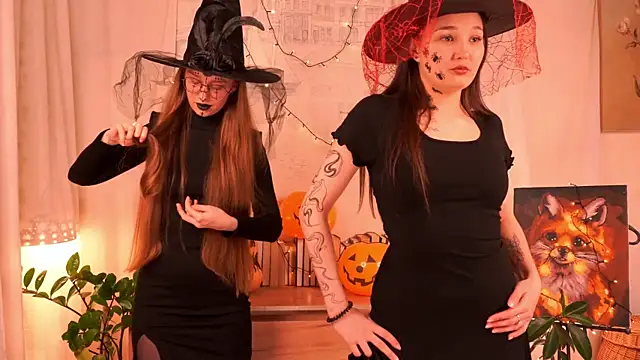 ArianaSweazy online show from 10-31-25, 02:07