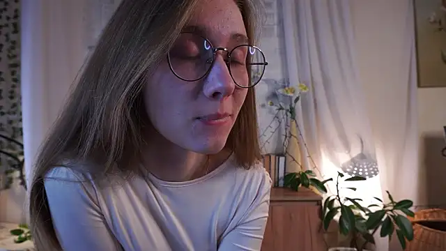 ArianaSweazy online show from 11-22-25, 01:32