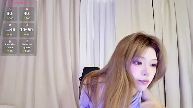 Snapshot of Abiutmm chatting on 03-06-26, 02:13 Abiutmm online show from 03-06-26, 02:13