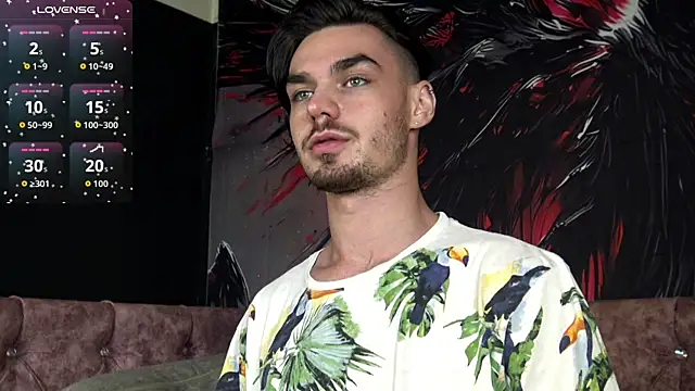 Snapshot of OceannHeart chatting on 12-20-25, 08:05 OceannHeart online show from 12-20-25, 08:05