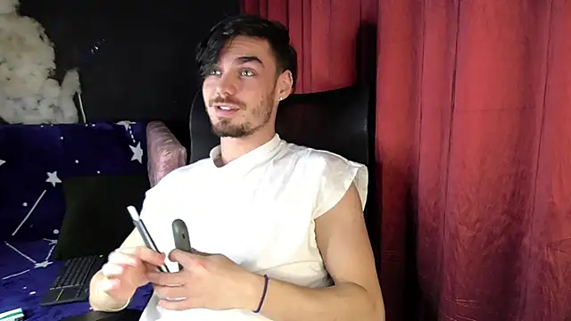 Snapshot of OceannHeart chatting on 01-05-26, 06:33 OceannHeart online show from 01-05-26, 06:33