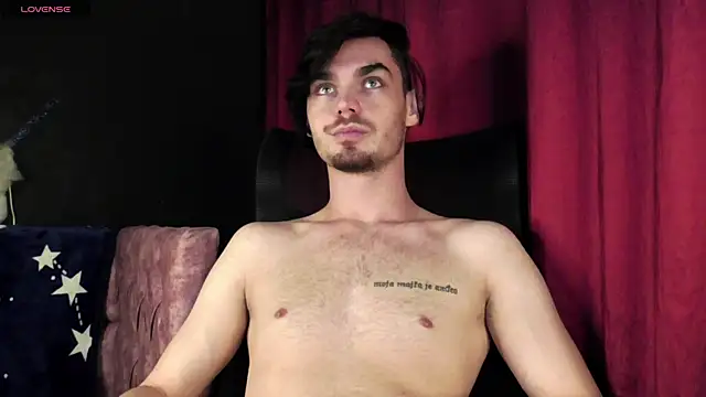 Snapshot of OceannHeart chatting on 01-11-26, 06:02 OceannHeart online show from 01-11-26, 06:02