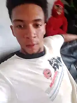 Snapshot of Rich_Boy_Daddy chatting on 10-28-25, 05:48 Rich Boy Daddy online show from 10-28-25, 05:48