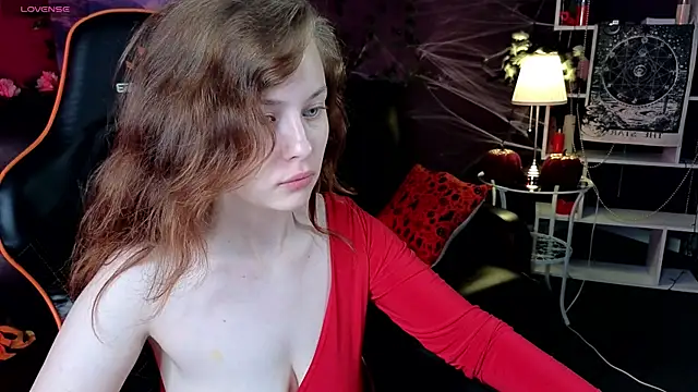Mystery Mary online show from 10-25-25, 11:29
