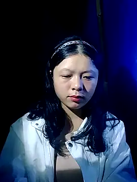 lisa-bae00 online show from 11-11-25, 09:59