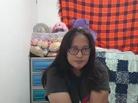 Kinkybela2025 online show from 11-13-25, 09:58