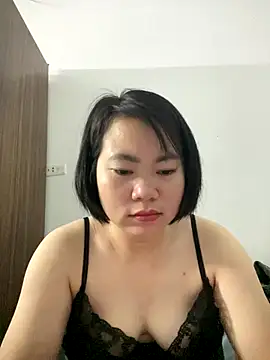 Deer nice online show from 10-22-25, 03:45