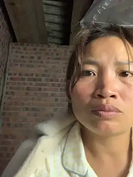 Snapshot of sowbibi chatting on 11-01-25, 01:35 sowbibi online show from 11-01-25, 01:35