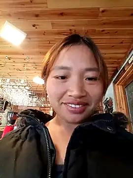 Snapshot of sowbibi chatting on 11-27-25, 02:02 sowbibi online show from 11-27-25, 02:02