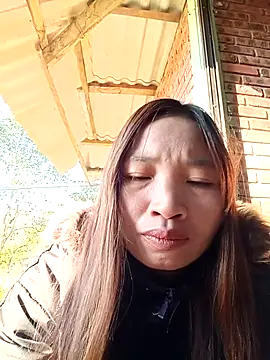 Snapshot of sowbibi chatting on 11-30-25, 12:58 sowbibi online show from 11-30-25, 12:58