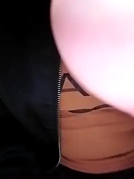 Minmin688 online show from 10-31-25, 10:27