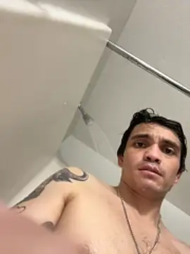 Orlando702xh online show from 03-05-26, 08:43