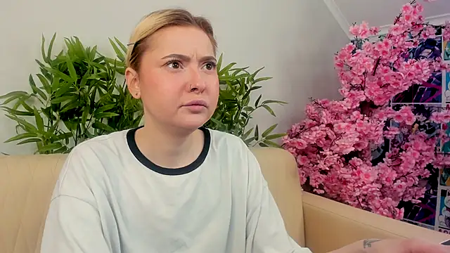 LaylaCookies online show from 10-24-25, 10:11