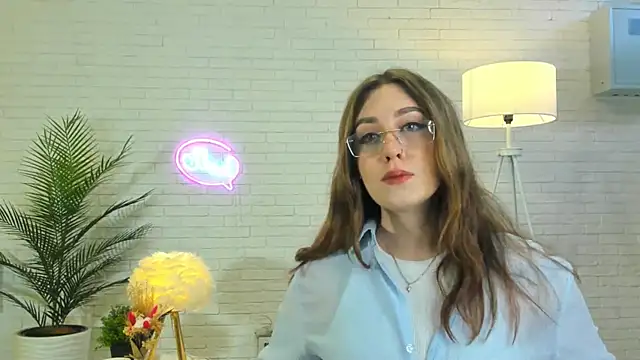 LibradaCyphert online show from 10-22-25, 07:19