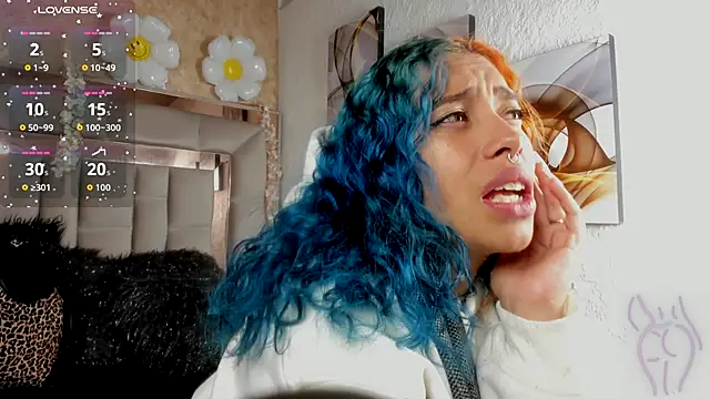 Snapshot of Cristall_ravven chatting on 12-16-25, 12:48 Cristall ravven online show from 12-16-25, 12:48