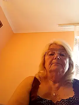 AmyLove353 online show from 10-28-25, 12:30