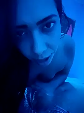 Snapshot of YANKERAPUNZEL chatting on 11-01-25, 07:10 YANKERAPUNZEL online show from 11-01-25, 07:10