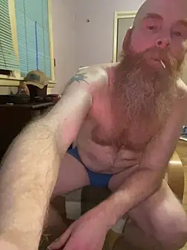 Snapshot of Macduckd chatting on 03-10-26, 08:52 Macduckd online show from 03-10-26, 08:52