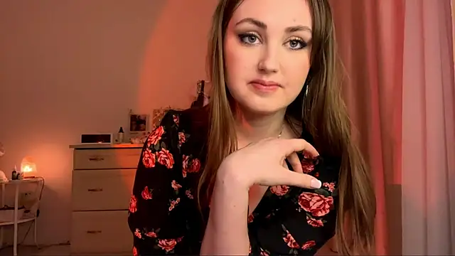 Snapshot of MarcieRendleman chatting on 10-22-25, 03:12 MarcieRendleman online show from 10-22-25, 03:12