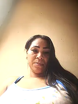 Sussana tinner online show from 10-24-25, 01:51