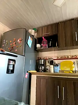 Snapshot of Circee_25 chatting on 10-29-25, 02:52 Circee 25 online show from 10-29-25, 02:52