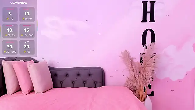 gracehall 1 online show from 11-30-25, 01:15