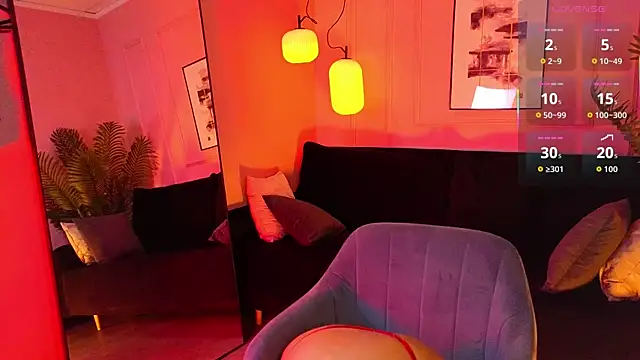 Snapshot of AshleyLuxy chatting on 11-09-25, 09:13 AshleyLuxy online show from 11-09-25, 09:13