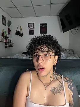 Abby Evanns1 online show from 04-23-26, 02:08