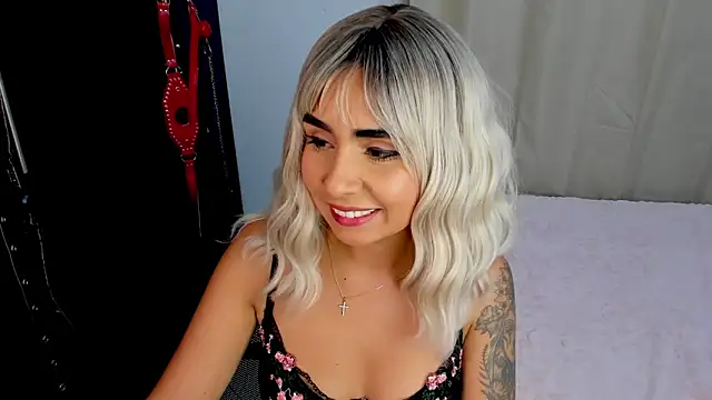 Emilyvalk  online show from 02-26-26, 10:09