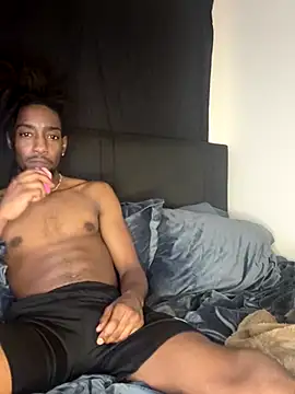 Snapshot of brandon3rdleg21 chatting on 12-16-25, 03:33 brandon3rdleg21 online show from 12-16-25, 03:33