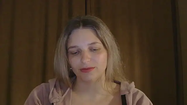 ElisSky301 online show from 04-25-26, 06:38