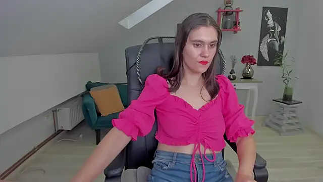 IzzyMonro online show from 12-04-25, 07:06