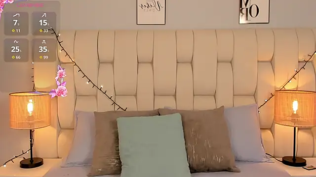 Snapshot of ameliebelle_ chatting on 11-20-25, 12:49 ameliebelle online show from 11-20-25, 12:49