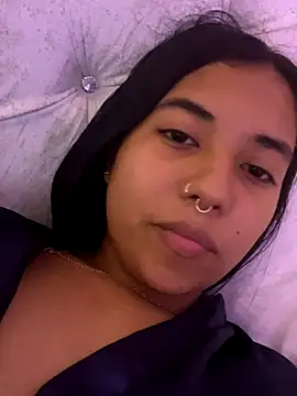 aly nicols online show from 11-05-25, 07:08