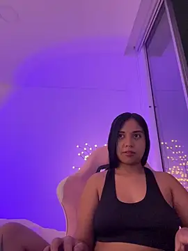 aly nicols online show from 11-25-25, 03:28