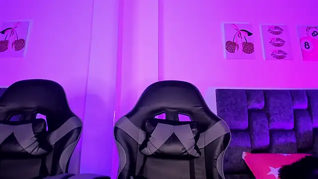 kittymonroe1 online show from 04-08-26, 12:54