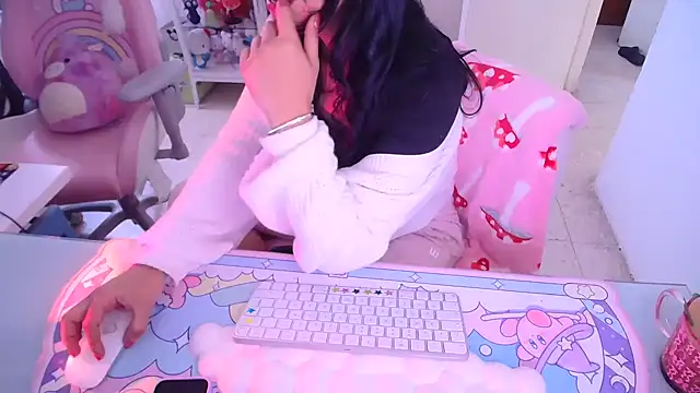 Snapshot of kaithra chatting on 02-03-26, 09:09 kaithra online show from 02-03-26, 09:09