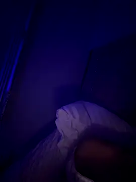 Gia Atkinson online show from 10-21-25, 10:32