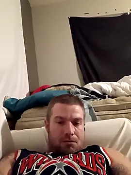 Snapshot of DadDDick925 chatting on 11-08-25, 12:05 DadDDick925 online show from 11-08-25, 12:05