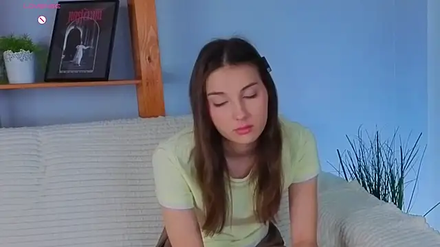 KateCahee online show from 12-02-25, 01:00