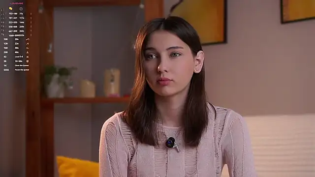 KateCahee online show from 04-11-26, 01:21