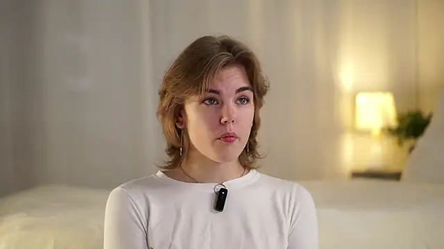 Snapshot of MelodyBaur chatting on 11-27-25, 11:34 MelodyBaur online show from 11-27-25, 11:34